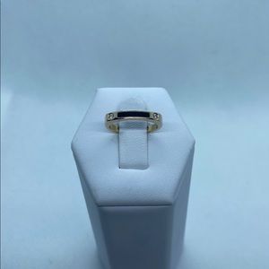 14k Diamond band